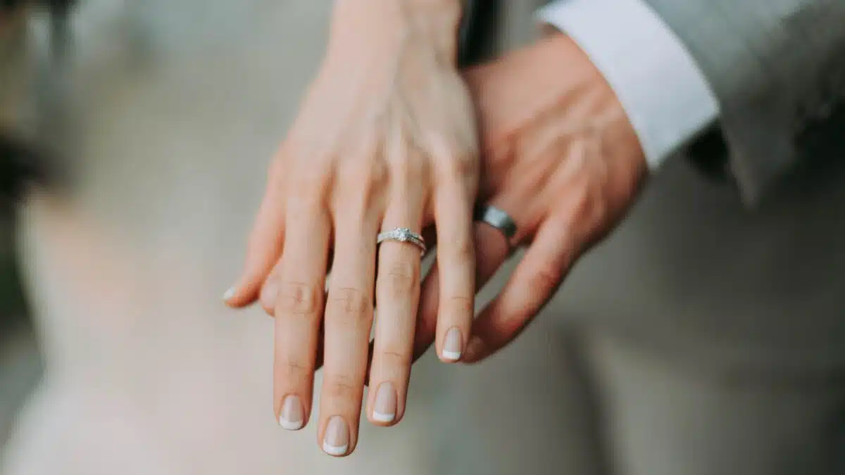 Célébrer vos noces de vermeil idées originales et significations